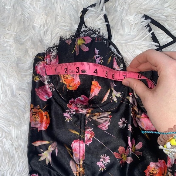 Victorias Secret Black Floral Bustier - Picture 9 of 9